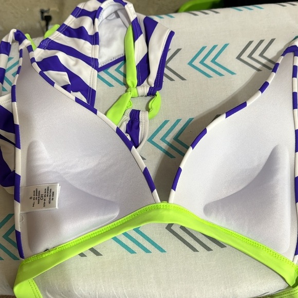 Women’s Blue White Green Striped Push-Up Padded Bikini - Picture 7 of 8